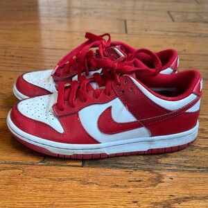 Nike Grade School Dunk Low-Top Sneakers